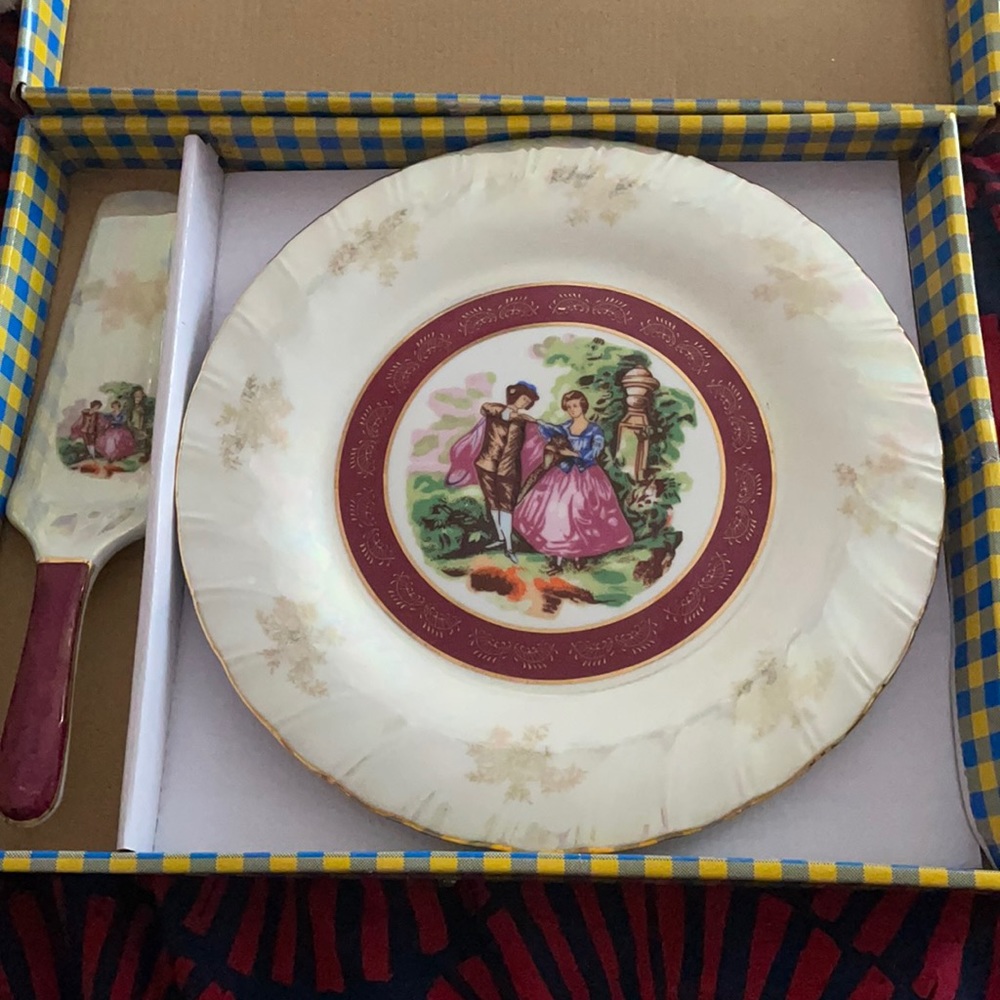 GermanyPlate cakes and serve